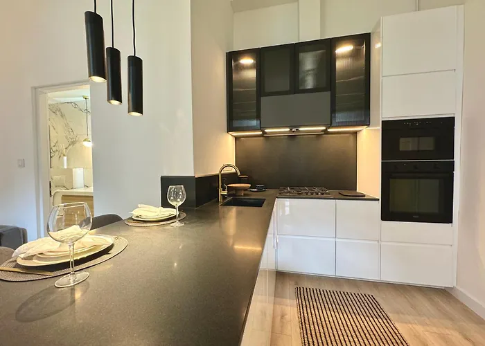 Buda Retreat - Modern 2Br